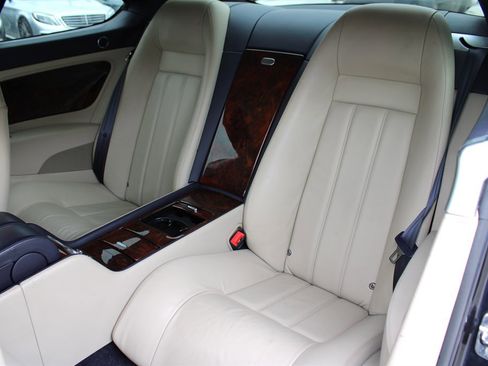 Used 2005 Bentley Continental GT image 16