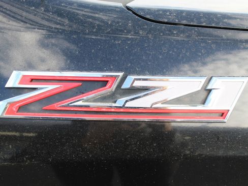 Used 2020 Chevrolet Silverado 1500 RST image 11