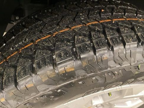 New 2026 Chevrolet Silverado 1500 LTZ w/ Z71 Off-Road Package image 28