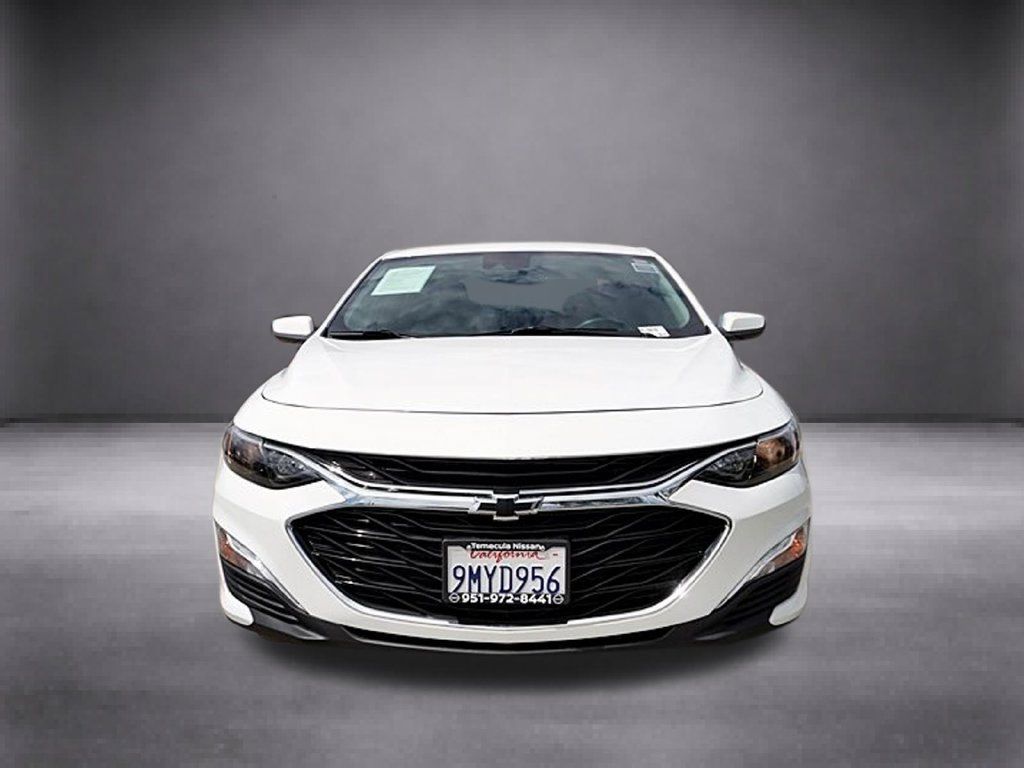 Used 2025 Chevrolet Malibu RS FWD image 11