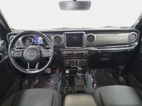 Used 2022 Jeep Wrangler Unlimited Sport AWD/4WD image 10
