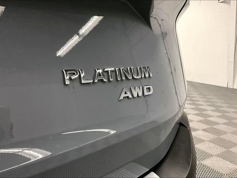 Used 2023 Nissan Rogue Platinum w/ Platinum Premium Package AWD/4WD image 9