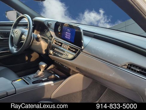 Certified 2023 Lexus ES 350 w/ Premium Package image 20