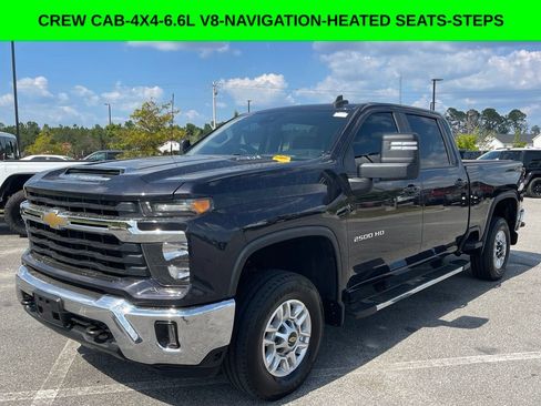 Used 2024 Chevrolet Silverado 2500 LT w/ Convenience Package AWD/4WD image 1