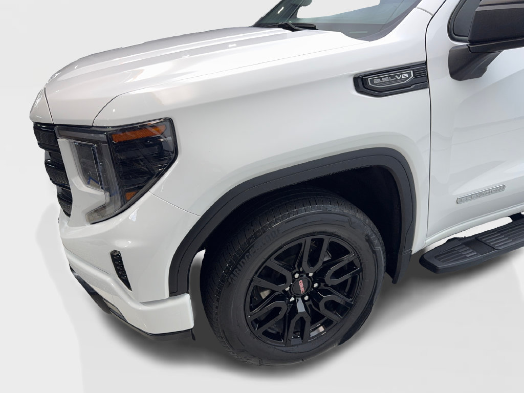 Used 2024 GMC Sierra 1500 Elevation w/ LPO, Elevation Black Package RWD image 20
