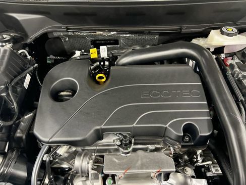 New 2026 Chevrolet Equinox ACTIV w/ Safety and Technology Package AWD/4WD image 25