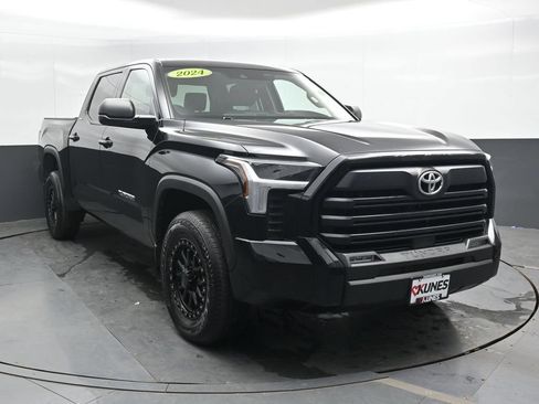 Used 2024 Toyota Tundra SR5 AWD/4WD image 5