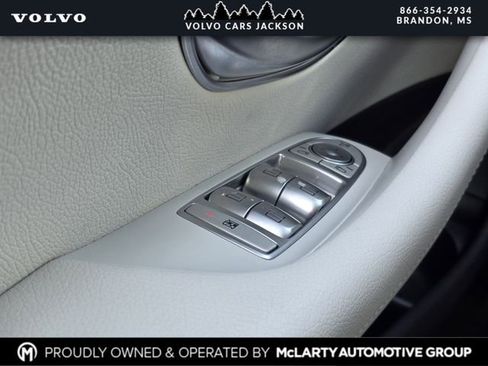 Used 2023 Mercedes-Benz E 350 Sedan image 16