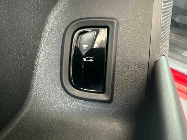 Used 2024 Cadillac Lyriq Luxury AWD/4WD image 26