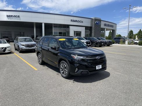 Used 2026 Subaru Forester Touring AWD/4WD image 2