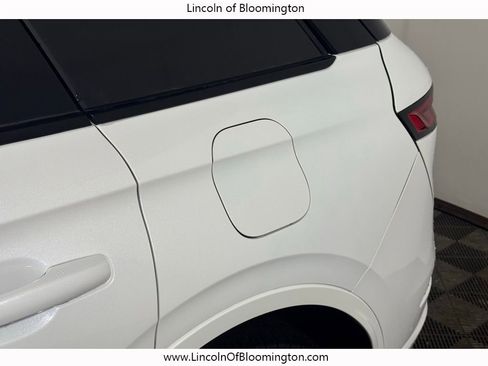 New 2025 Lincoln Corsair Grand Touring w/ Equipment Group 302A image 16