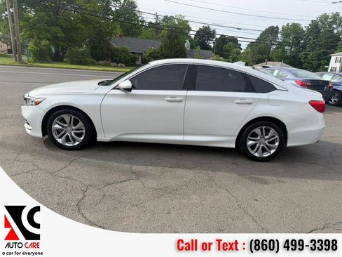 Used 2018 Honda Accord LX image 3