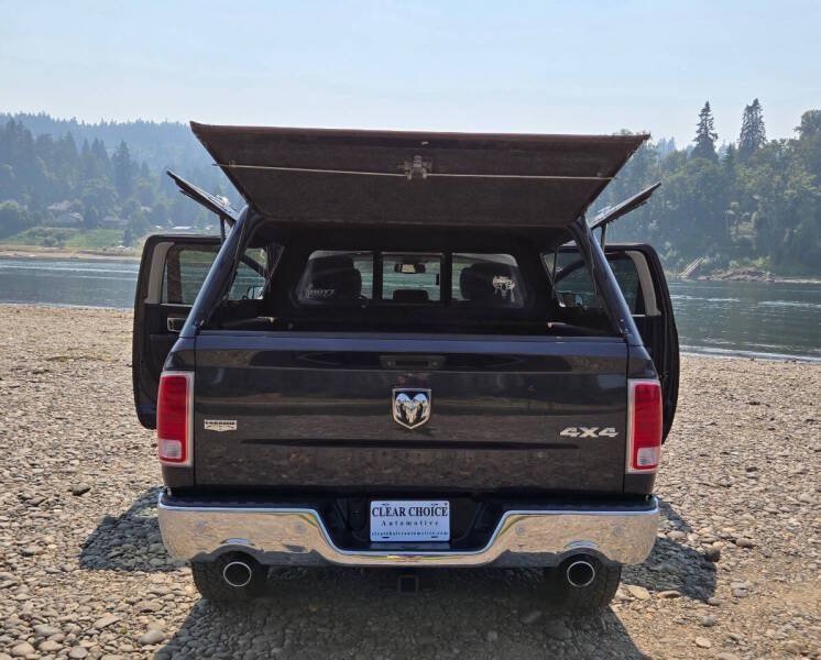 Used 2015 RAM 1500 Laramie w/ Convenience Group AWD/4WD image 10