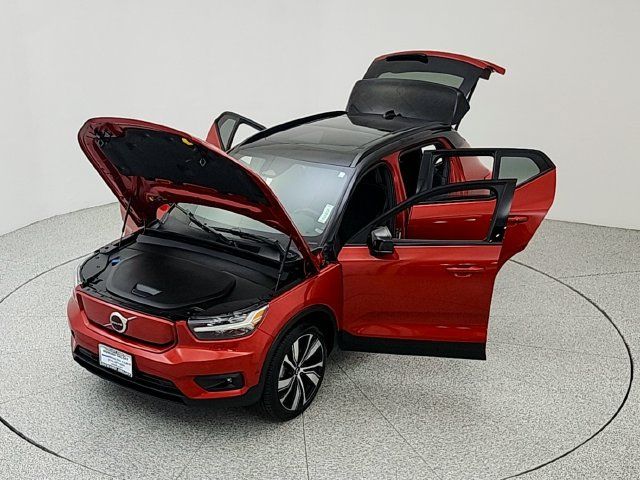 Used 2022 Volvo XC40 P8 Recharge Plus AWD/4WD image 40