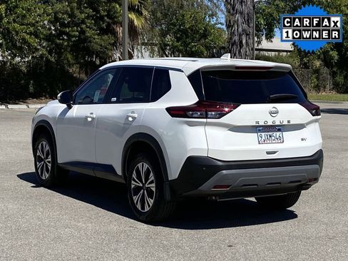 Used 2023 Nissan Rogue SV image 40