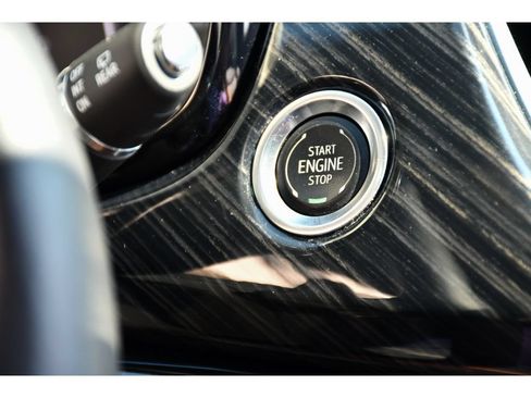 Used 2024 Cadillac XT6 Premium Luxury w/ LPO, Floor Liner Package AWD/4WD image 37