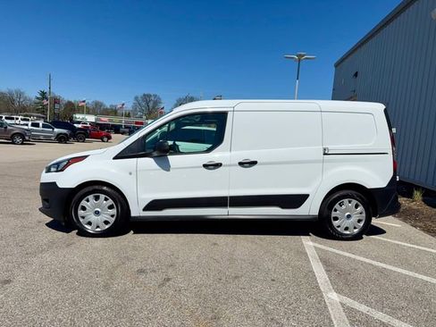 Used 2023 Ford Transit Connect XL image 4
