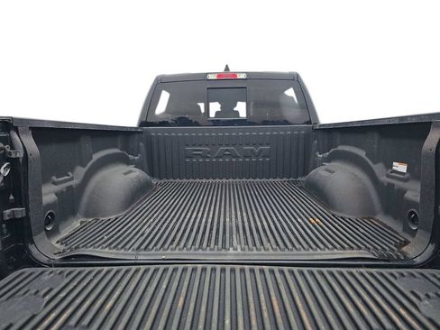 Used 2024 RAM 1500 Laramie AWD/4WD image 29