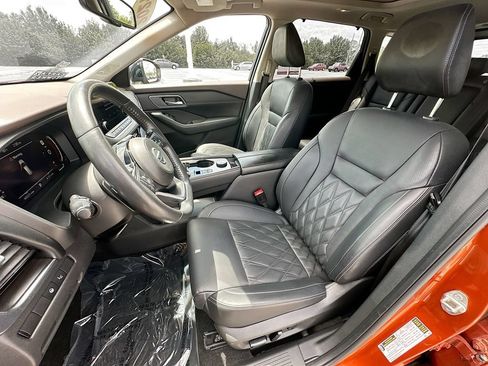 Used 2021 Nissan Rogue Platinum AWD/4WD image 28