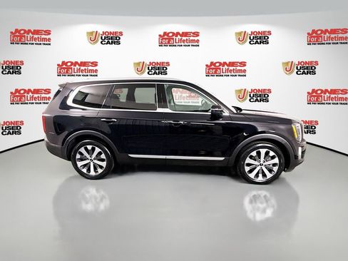 Used 2022 Kia Telluride S AWD/4WD image 19