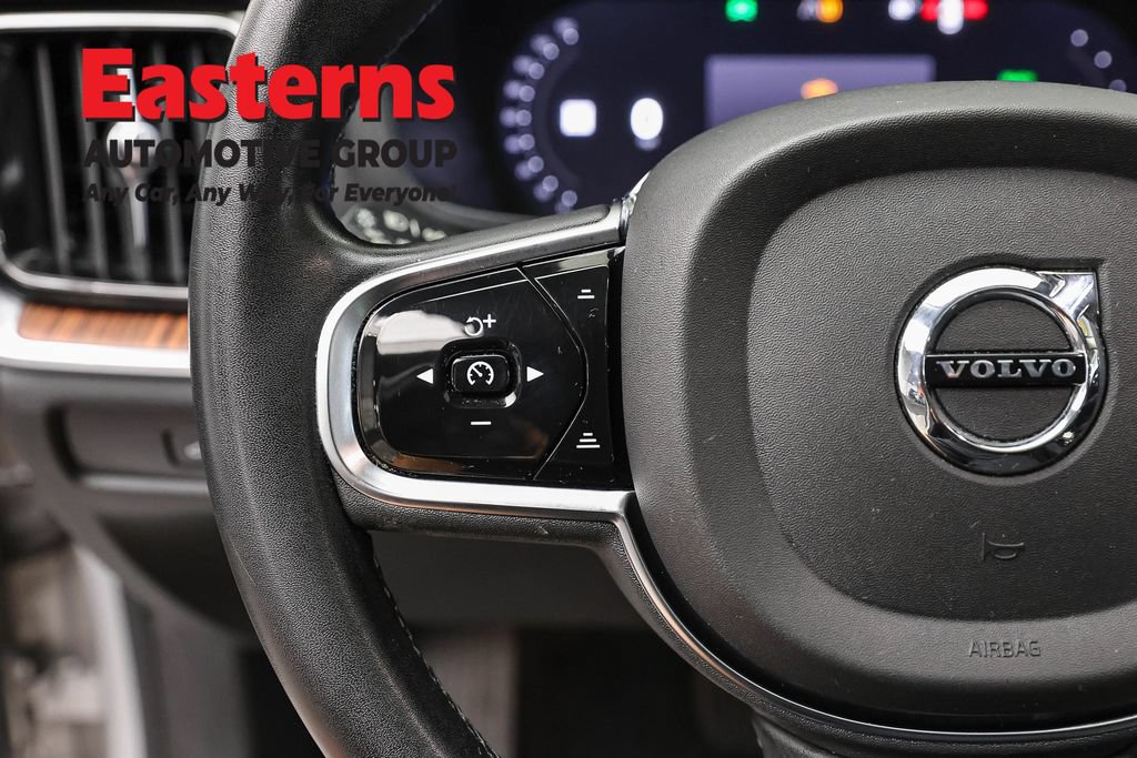 Used 2023 Volvo S60 T8 Plus AWD/4WD image 16