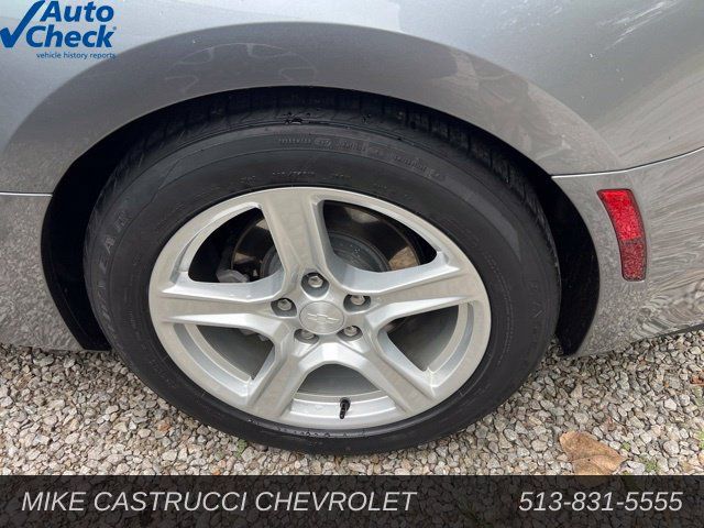 Used 2021 Chevrolet Camaro LT RWD image 5