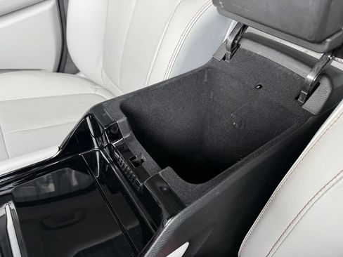 Used 2023 Jeep Grand Cherokee L Overland w/ Advanced Protech Group III image 35