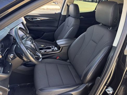 Used 2023 Buick Envision Preferred image 23