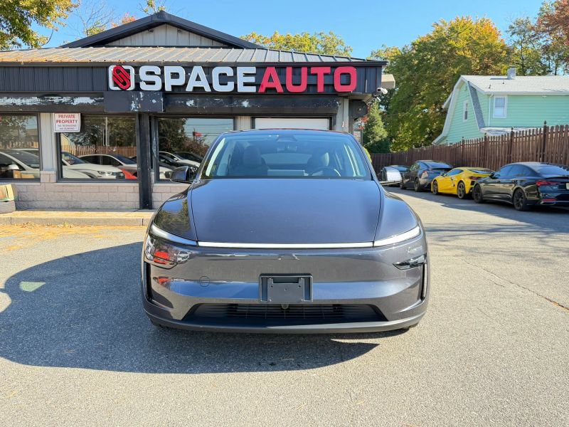 Used 2026 Tesla Model Y AWD image 2