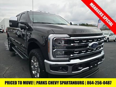 Used 2024 Ford F250 Lariat w/ Chrome Package image 12