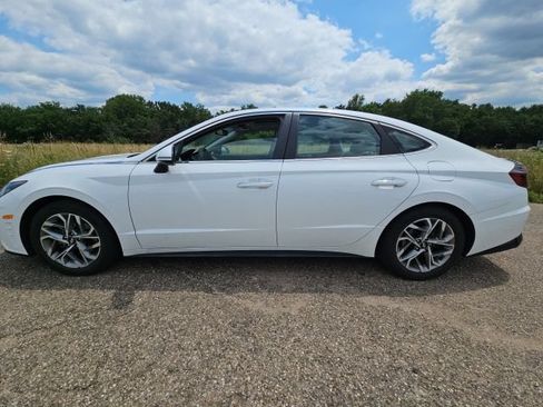 Used 2023 Hyundai Sonata SEL w/ Convenience Package FWD image 6