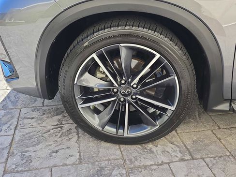 Certified 2024 INFINITI QX55 Luxe image 9