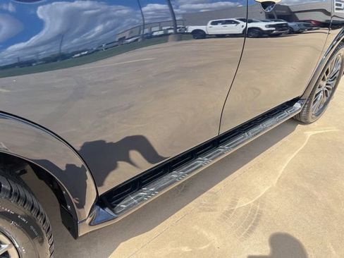 Used 2022 INFINITI QX80 Sensory w/ Cargo Package image 30