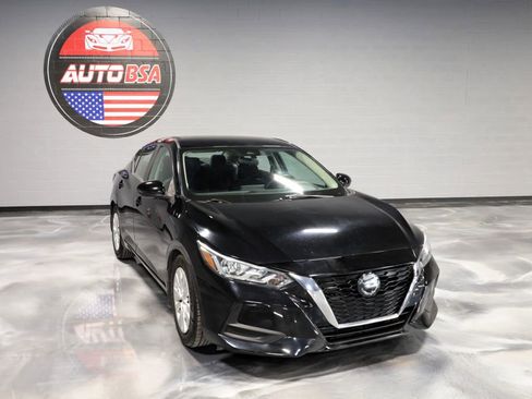 Used 2020 Nissan Sentra S image 1