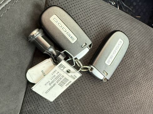 Used 2023 Dodge Challenger R/T Scat Pack w/ T/A Package image 35