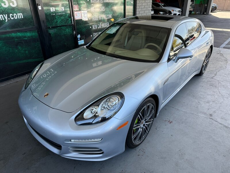 Used 2014 Porsche Panamera 4 AWD/4WD image 2