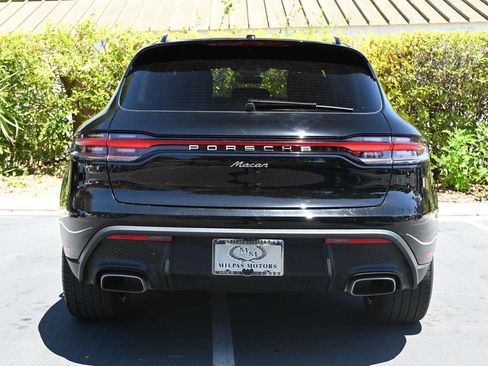 Used 2024 Porsche Macan AWD/4WD image 4