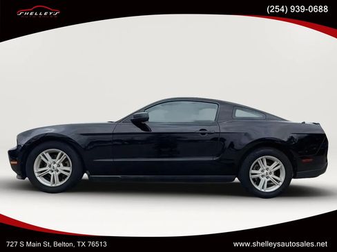 Used 2012 Ford Mustang Coupe RWD image 1