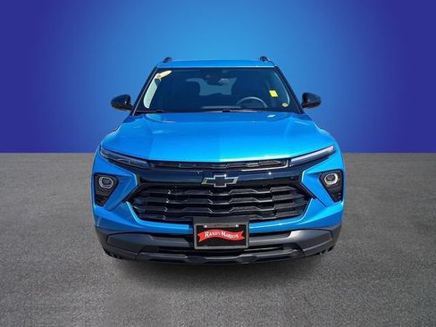 Used 2026 Chevrolet TrailBlazer LT w/ Midnight Edition FWD image 2