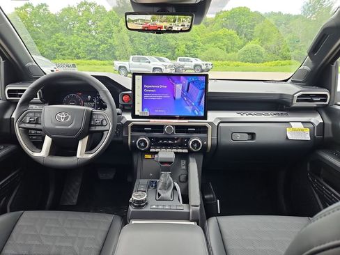 New 2026 Toyota Tacoma TRD Off-Road AWD/4WD image 4