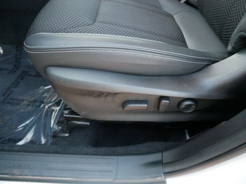 Used 2023 Subaru Forester Premium image 20