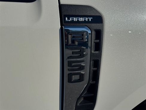 Used 2024 Ford F350 Lariat w/ Lariat Ultimate Package image 16
