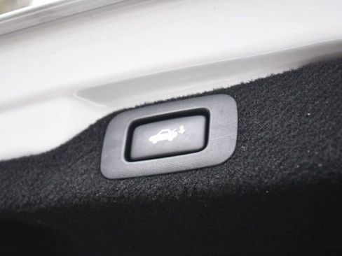 Used 2017 Lexus GS 350 GS 350 RWD image 9