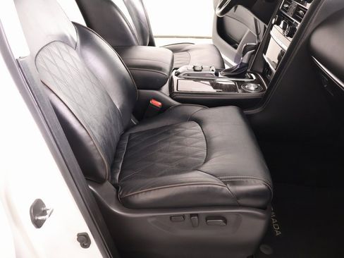 Used 2023 Nissan Armada Platinum w/ Captain's Chairs Package image 15