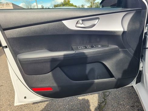 Used 2024 Kia Forte LXS image 16