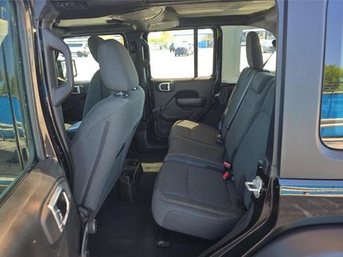 Used 2024 Jeep Wrangler Sport image 7