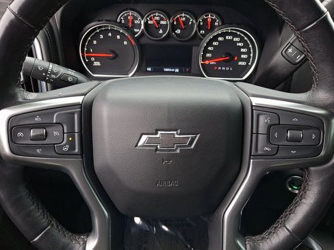 Used 2022 Chevrolet Silverado 1500 LT Trail Boss w/ Convenience Package II image 19