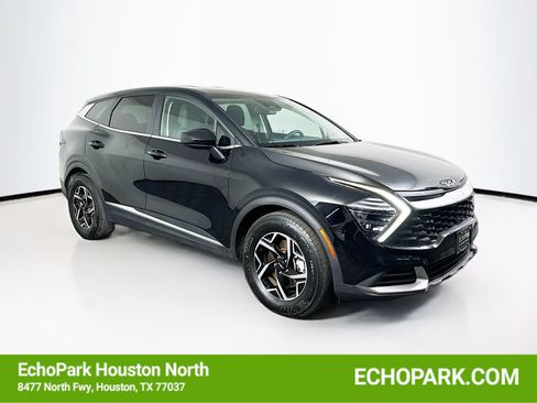 Used 2025 Kia Sportage LX FWD image 1
