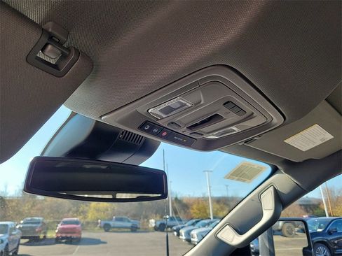 New 2026 GMC Sierra 2500 SLT w/ SLT Premium Package image 30