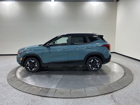 New 2026 Kia Seltos S image 8